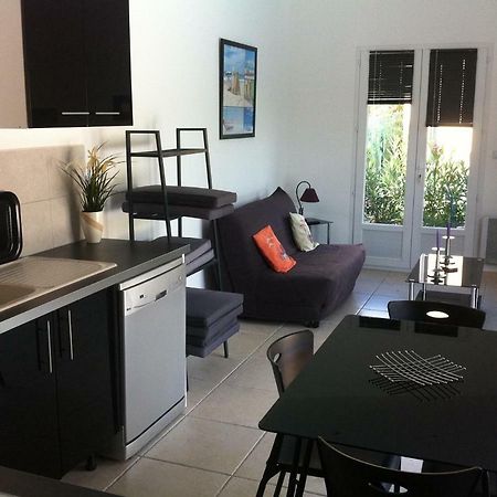 Les cigales des près appartement Aups Extérieur photo
