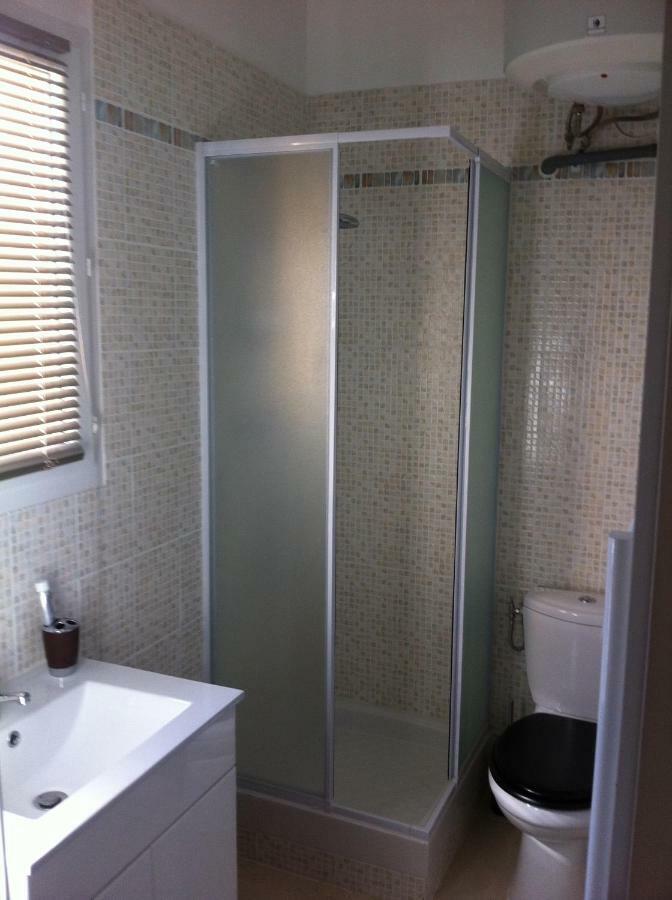 Les cigales des près appartement Aups Extérieur photo